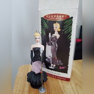 New Hallmark Keepsake 1995 Solo in the Spotlight Barbie Christmas Ornament
